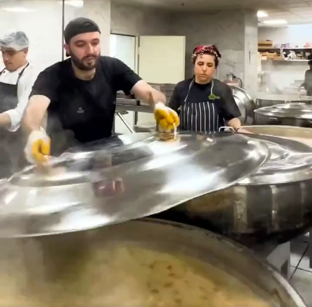 Gönül Mutfağı tencere